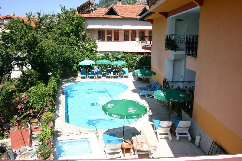 Mandalinn Hotel Дальян Экстерьер фото